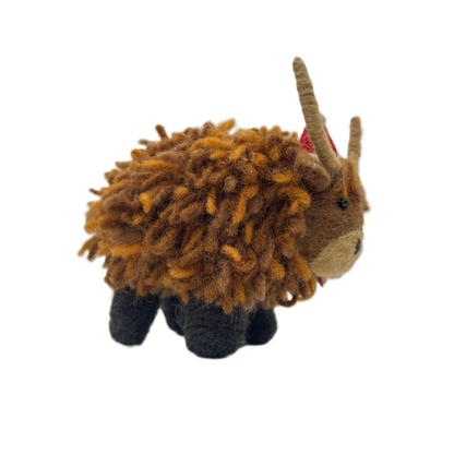 Amica Christmas Highland Cow